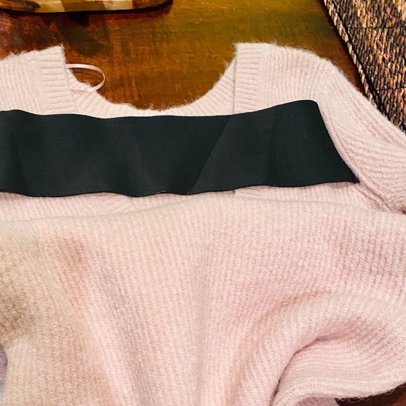 NEW A/X ARMANI EXCHANGE V-CUT BACK PULLOVER - Picture 5 of 9